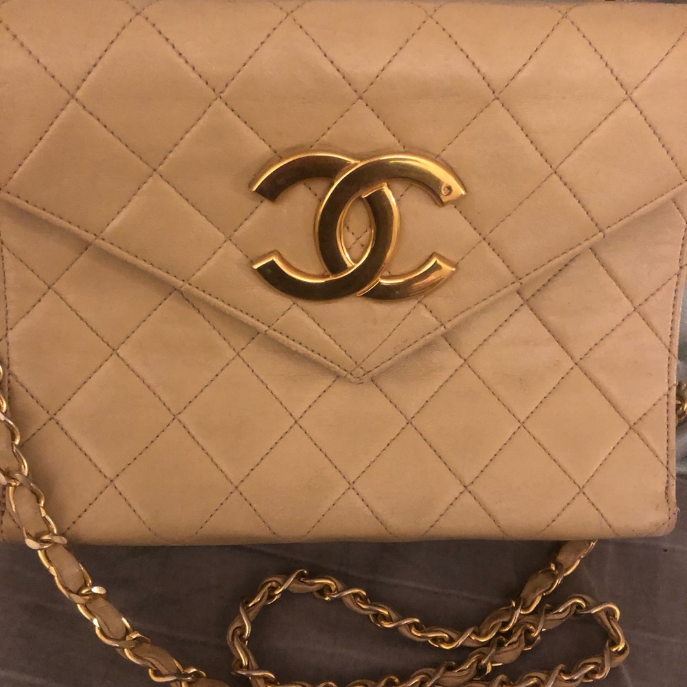 CHANEL Beige Quilted Lambskin CC Flap Shoulder Bag